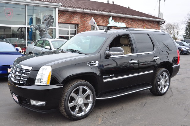 2010 Cadillac Escalade Luxury Stock # 1881 for sale near Brookfield, WI ...