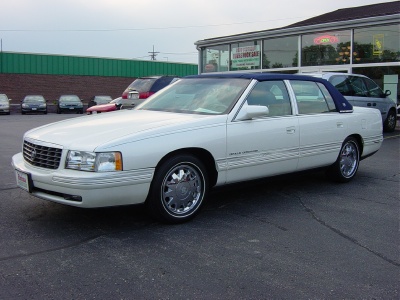 1999 Cadillac DeVille Concours Stock # 4801 for sale near Brookfield ...